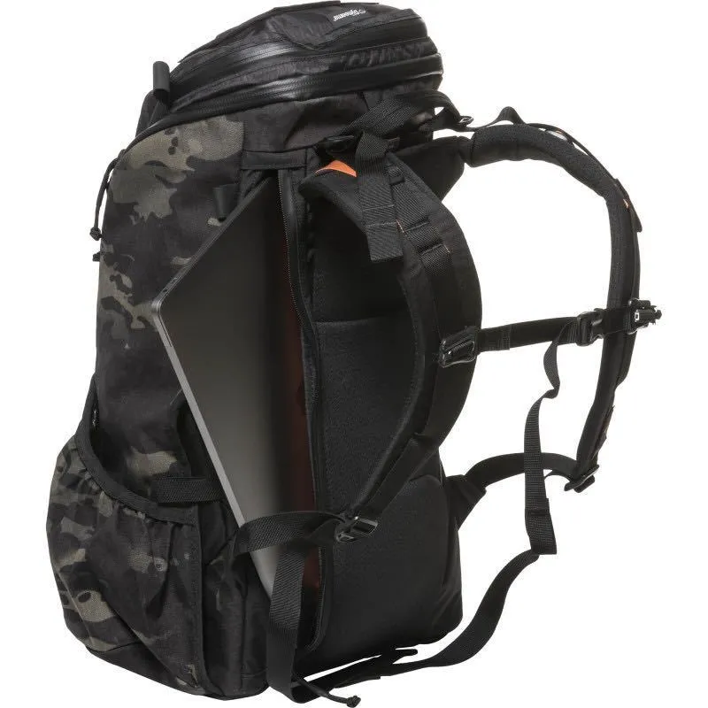 Mystery Ranch x Carryology No Escape Backpack - Black/Multicam